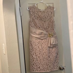 Women’s dress 12P